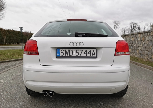 Audi A3 cena 27900 przebieg: 77000, rok produkcji 2008 z Rydułtowy małe 781